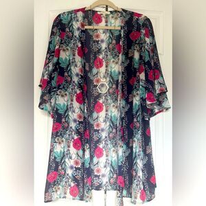 Andrée by Unit open-front floral kimono!